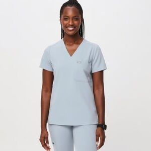 Figs Technical Collection Scrub Top